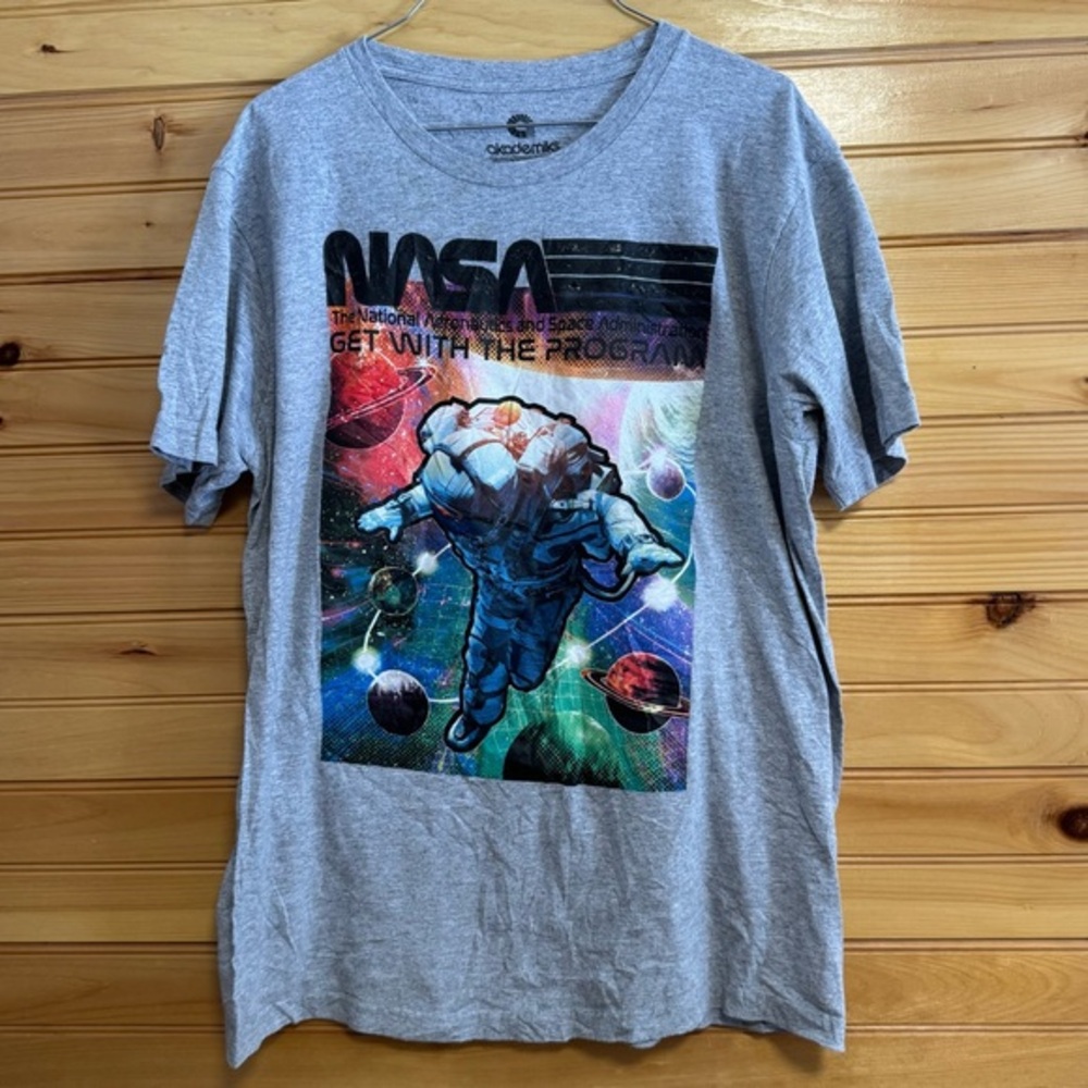NASA Colorful Astronaut in Space Graphic Gray T-Shirt Large